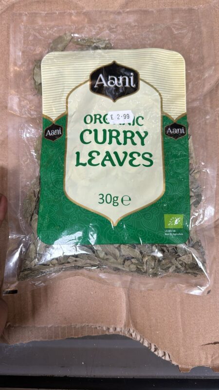 Organic curry leaves