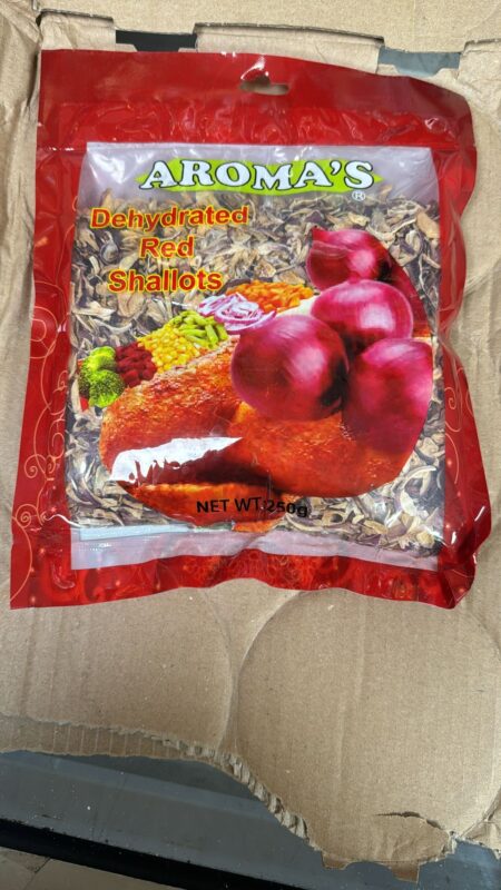 Dehydrated red shallots